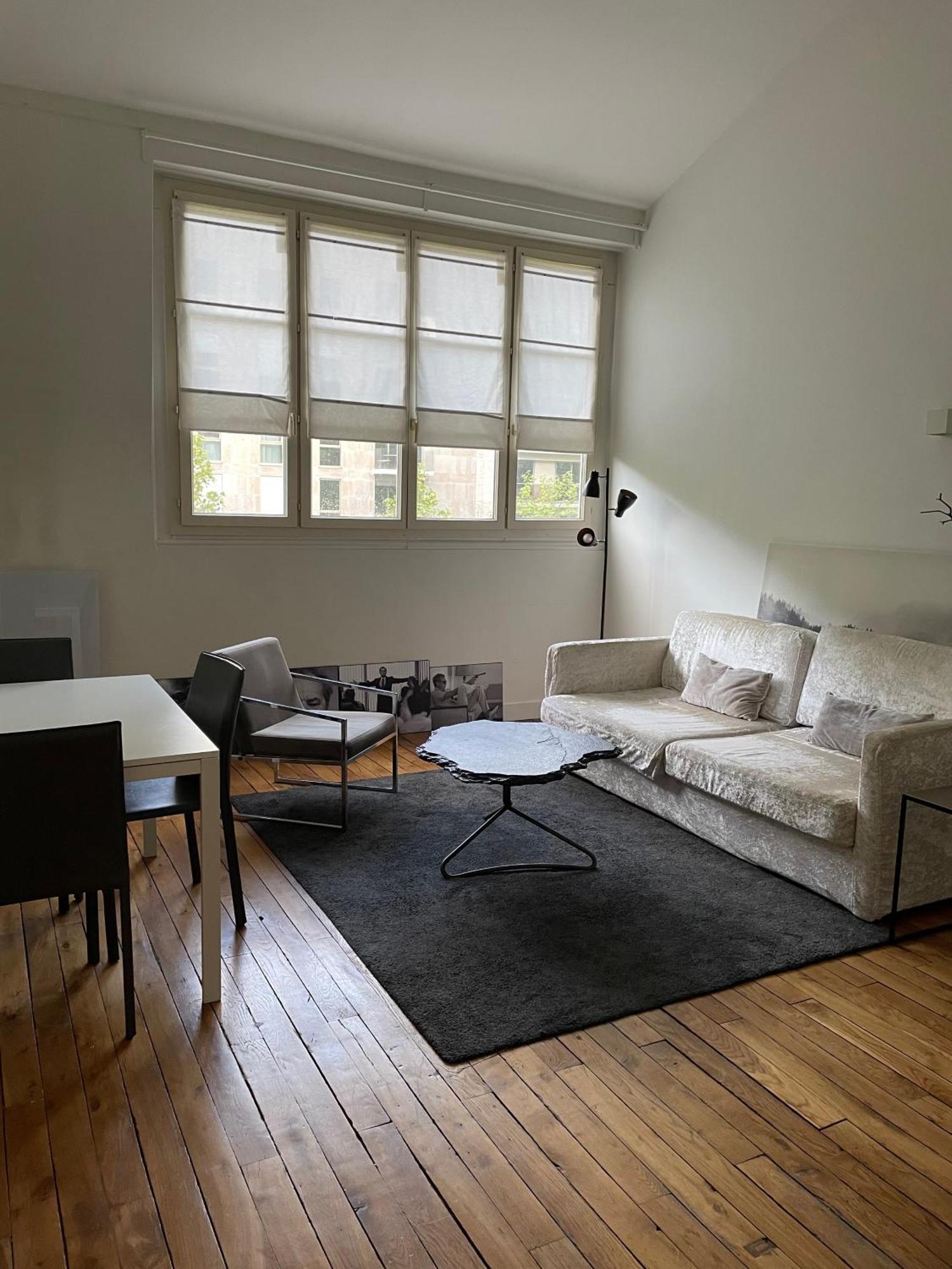 Tour Eiffel Invalides Apartment *